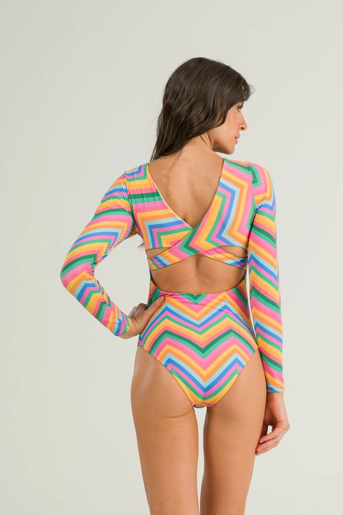 Búzios Vibes Print Júlia Long-Sleeve Monokini One Piece Swimsuit Swimwear 4 Búzios Vibes Print Júlia Long-Sleeve Monokini One Piece Swimsuit Swimwear - Image 2